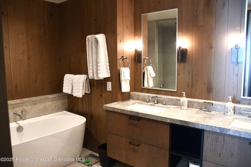 12 of 43 - 180 Wood Road 404, Snowmass Village, CO