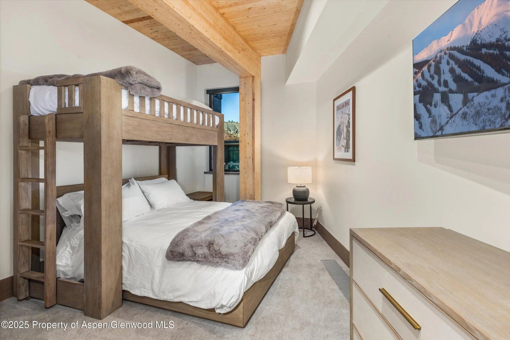 15 of 51 - 180 Wood Road 404, Snowmass Village, CO