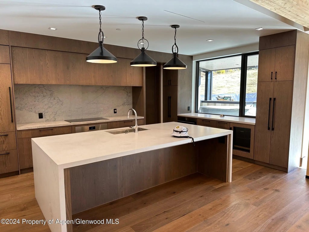 22 of 43 - 180 Wood Road 404, Snowmass Village, CO