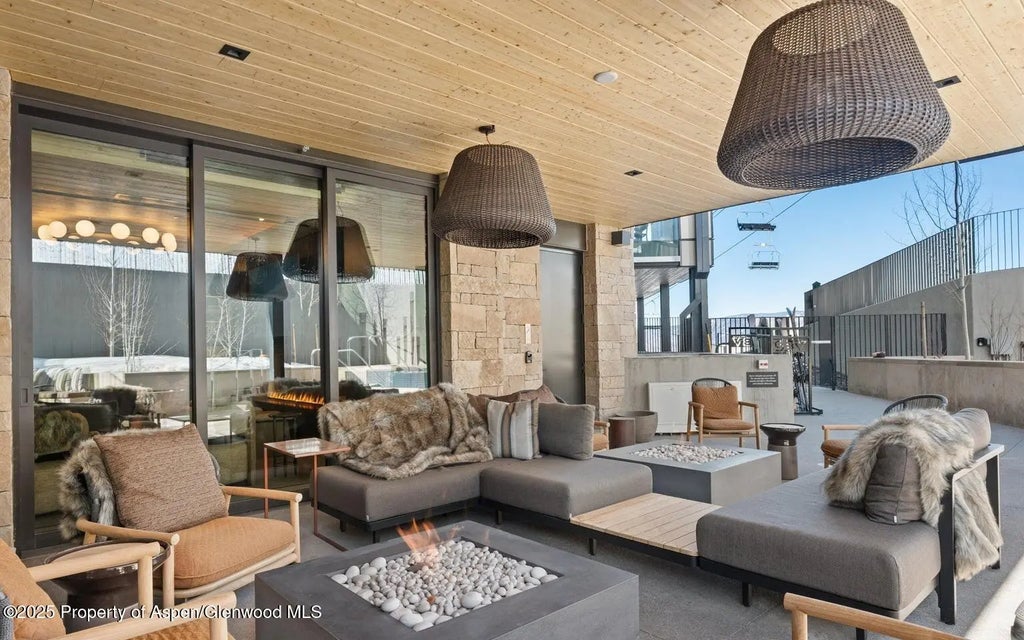 29 of 51 - 180 Wood Road 404, Snowmass Village, CO