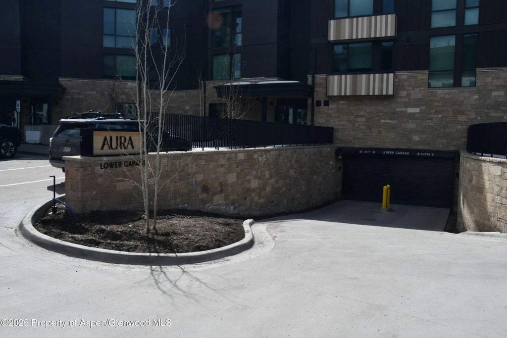 31 of 43 - 180 Wood Road 404, Snowmass Village, CO