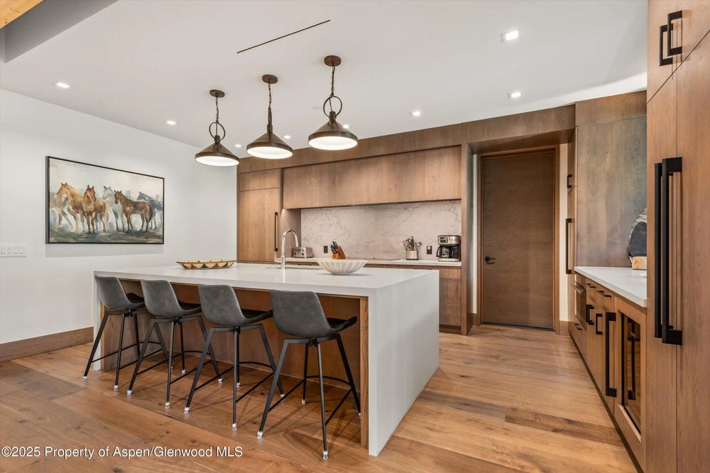 33 of 51 - 180 Wood Road 404, Snowmass Village, CO