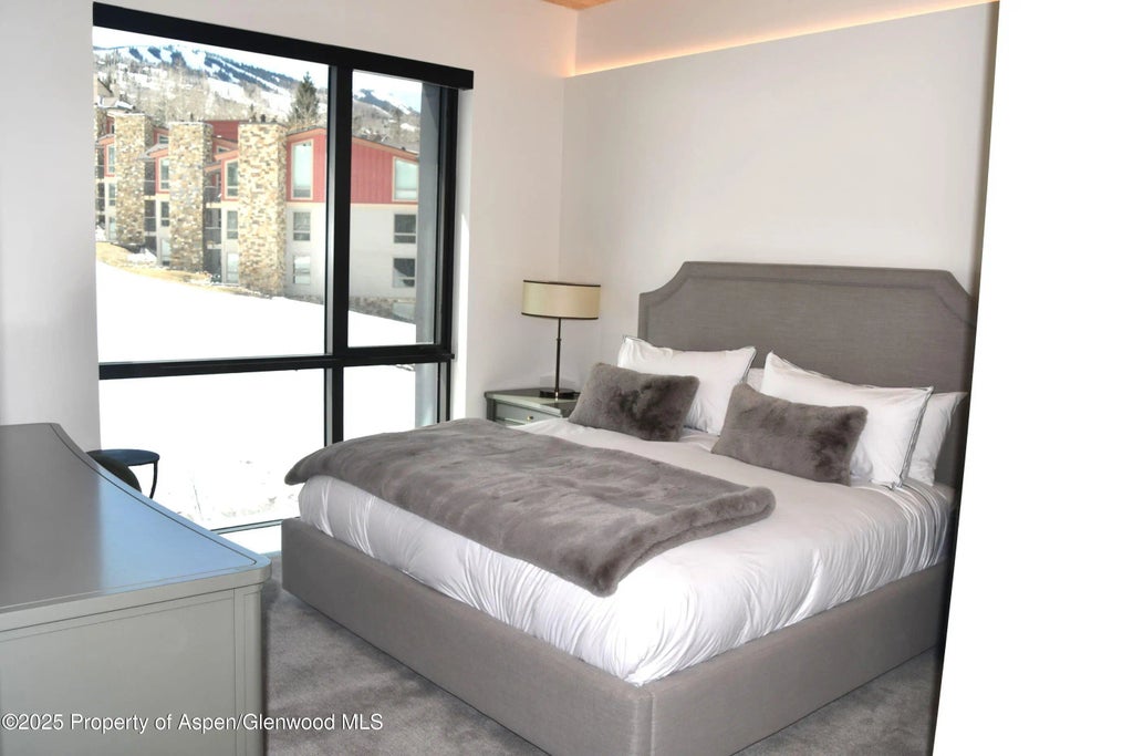 4 of 43 - 180 Wood Road 404, Snowmass Village, CO