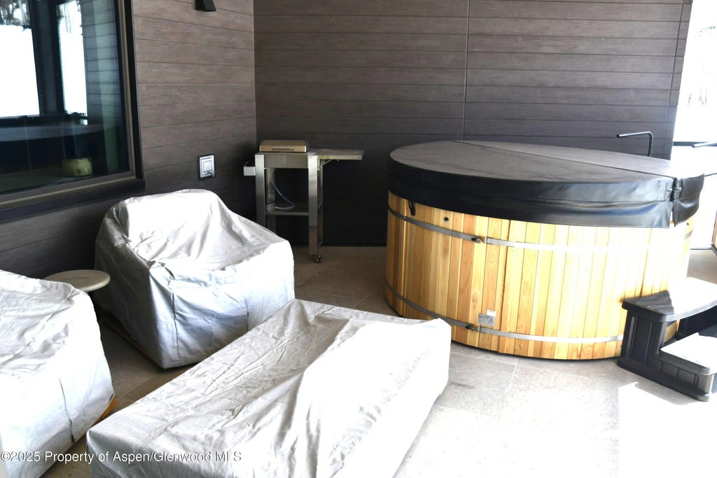 6 of 43 - 180 Wood Road 404, Snowmass Village, CO