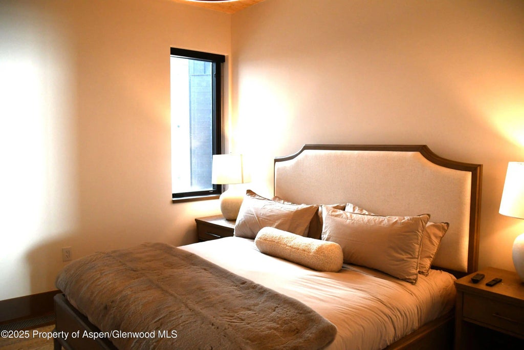 8 of 43 - 180 Wood Road 404, Snowmass Village, CO