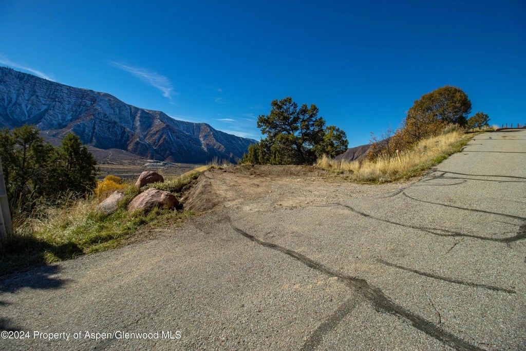 12 of 18 - 611 Highlands Drive, Glenwood Springs, CO