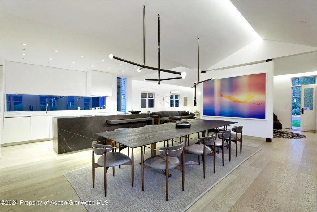 2 of 27 - 605 W Bleeker Street, Aspen, CO