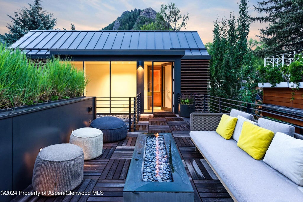 26 of 27 - 605 W Bleeker Street, Aspen, CO