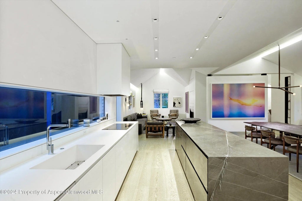 3 of 27 - 605 W Bleeker Street, Aspen, CO
