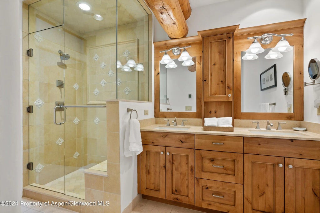 22 of 47 - 825 Cemetery Lane 2, Aspen, CO