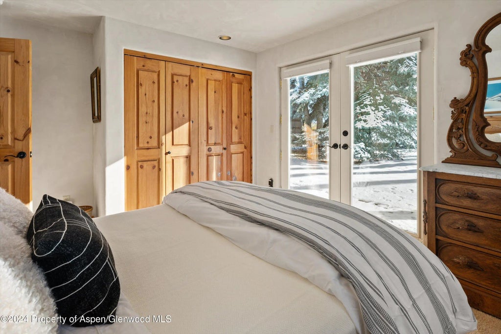 29 of 47 - 825 Cemetery Lane 2, Aspen, CO