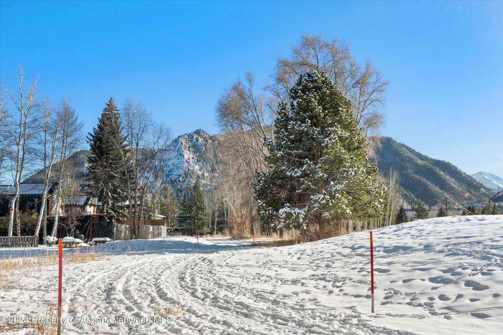 39 of 47 - 825 Cemetery Lane 2, Aspen, CO