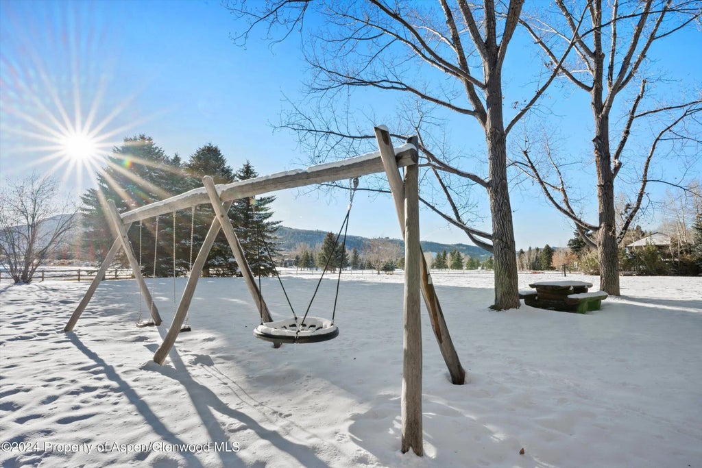 41 of 47 - 825 Cemetery Lane 2, Aspen, CO