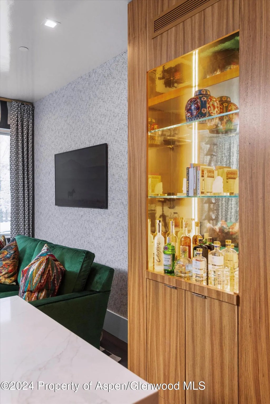 13 of 22 - 434 E Main Street 203, Aspen, CO