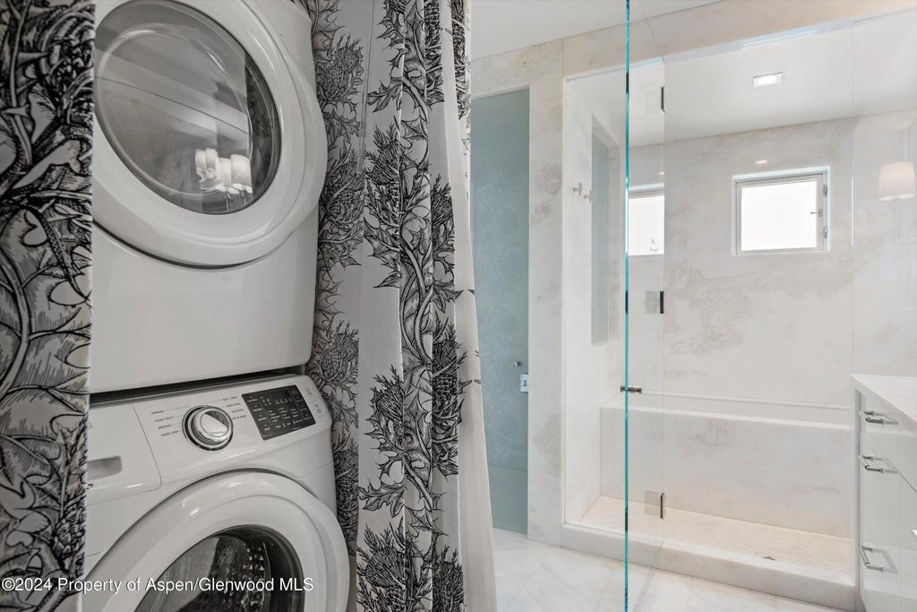 20 of 22 - 434 E Main Street 203, Aspen, CO