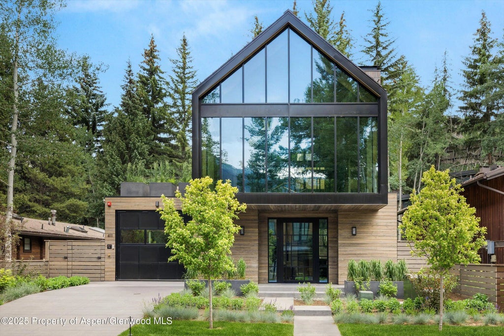 1 of 45 - 411 Pearl Court, Aspen, CO