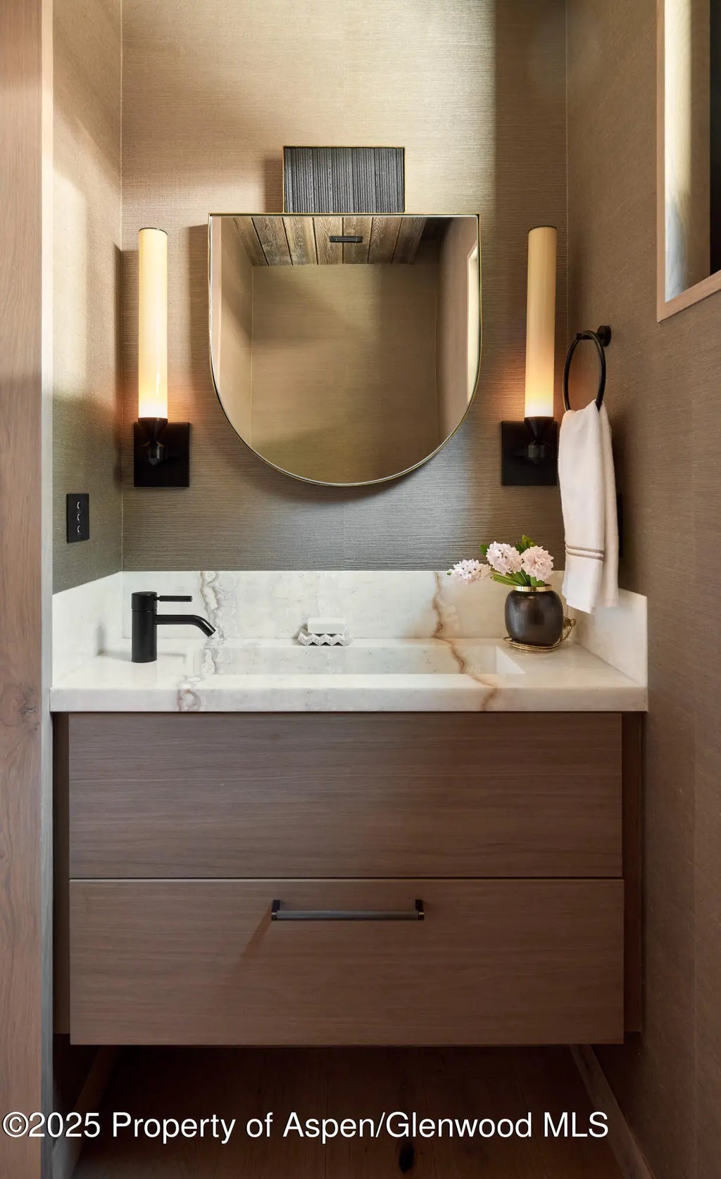 40 of 45 - 411 Pearl Court, Aspen, CO