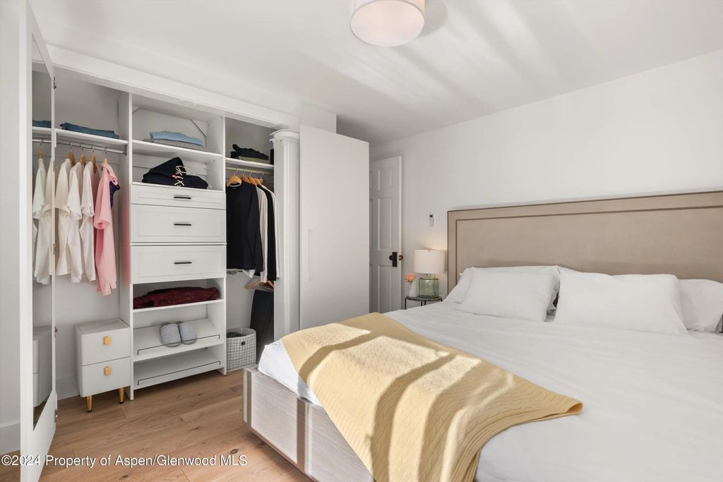 10 of 15 - 119 E Cooper Avenue 26, Aspen, CO