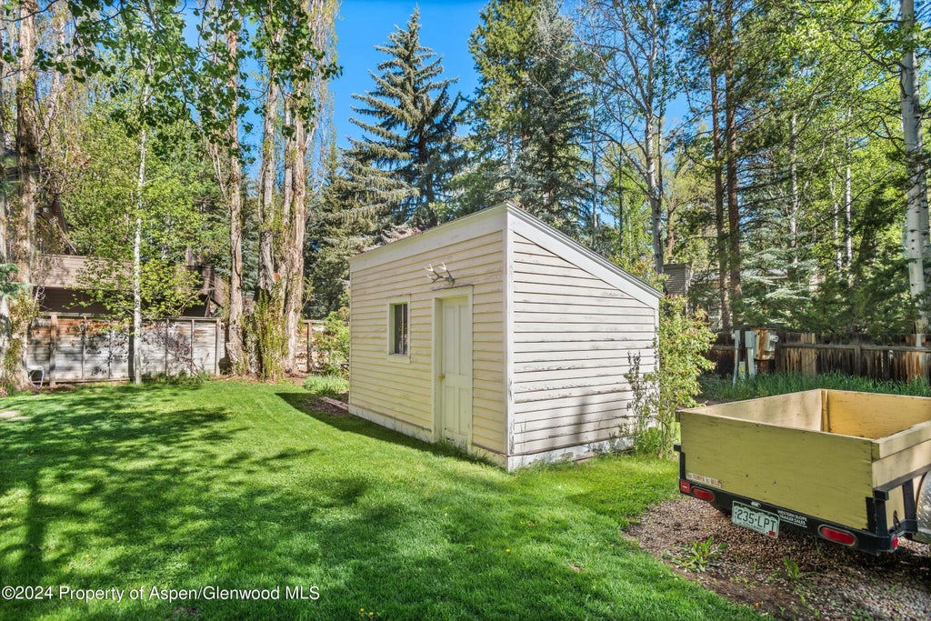 16 of 38 - 406 W Smuggler Street, Aspen, CO