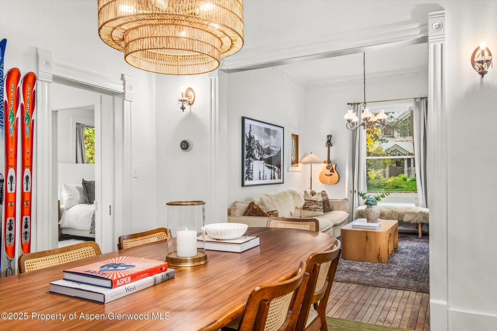 9 of 42 - 406 W Smuggler Street, Aspen, CO