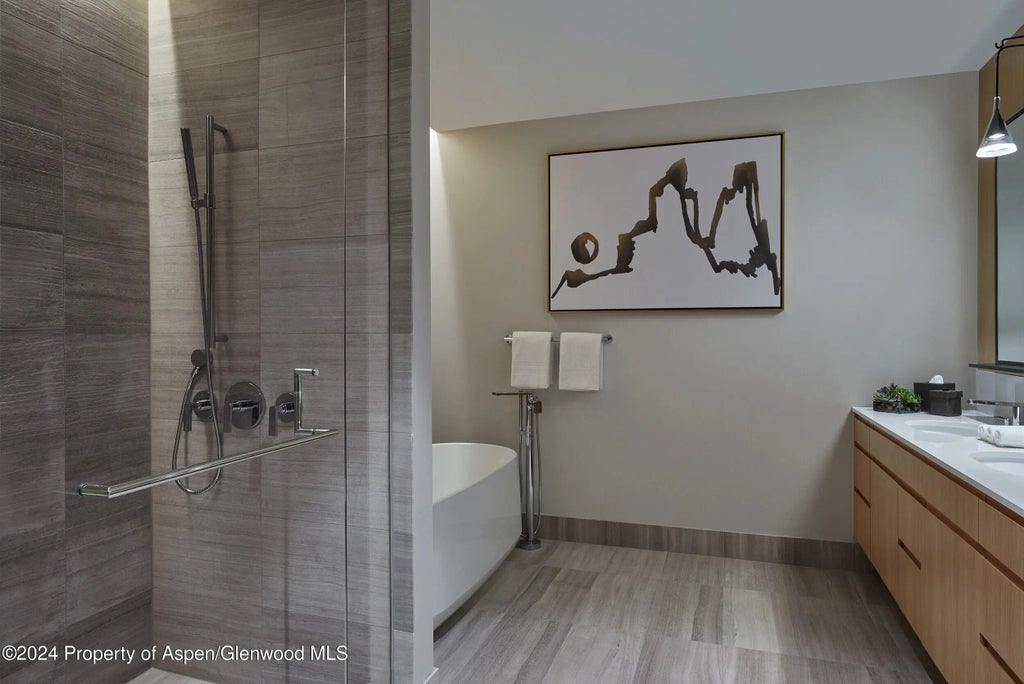 7 of 22 - 77 Wood Road 306-05, Snowmass Village, CO