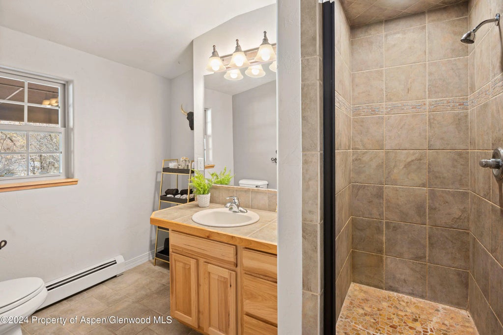 14 of 40 - 31053 Highway 6, Silt, CO