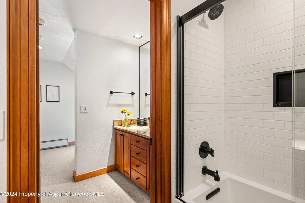 23 of 30 - 326 W Hopkins Avenue, Aspen, CO