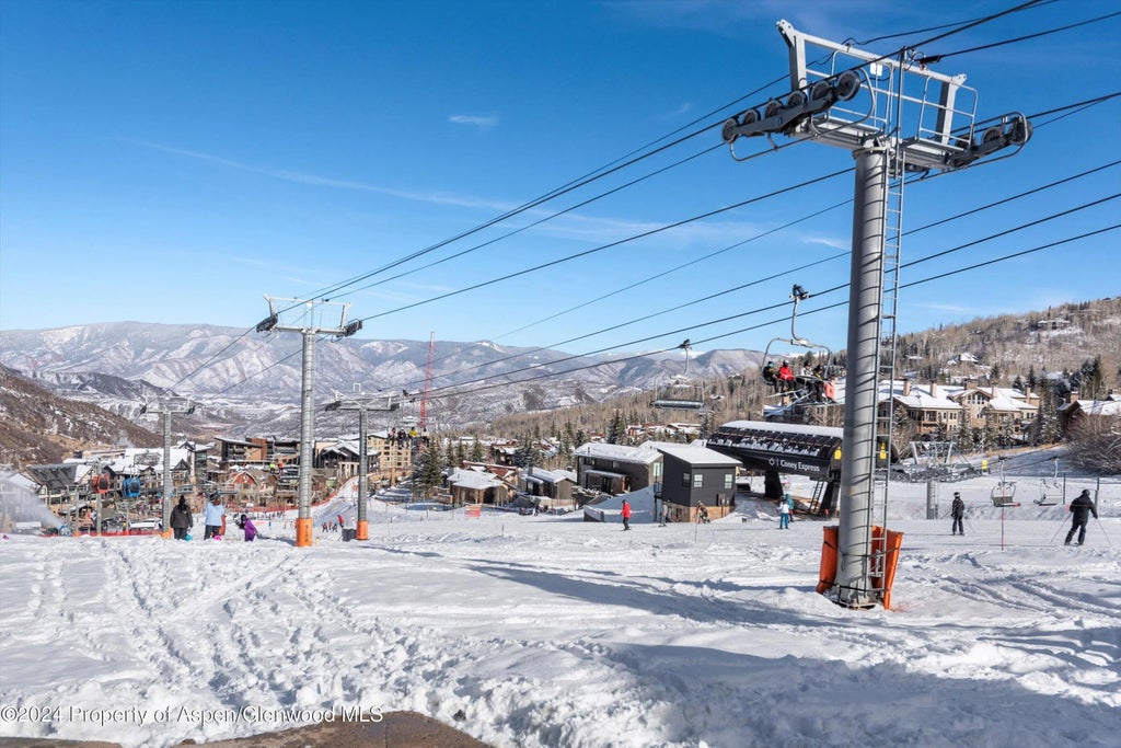 8 of 15 - 96 Snowmass Village Mall #408, Snowmass Village, CO