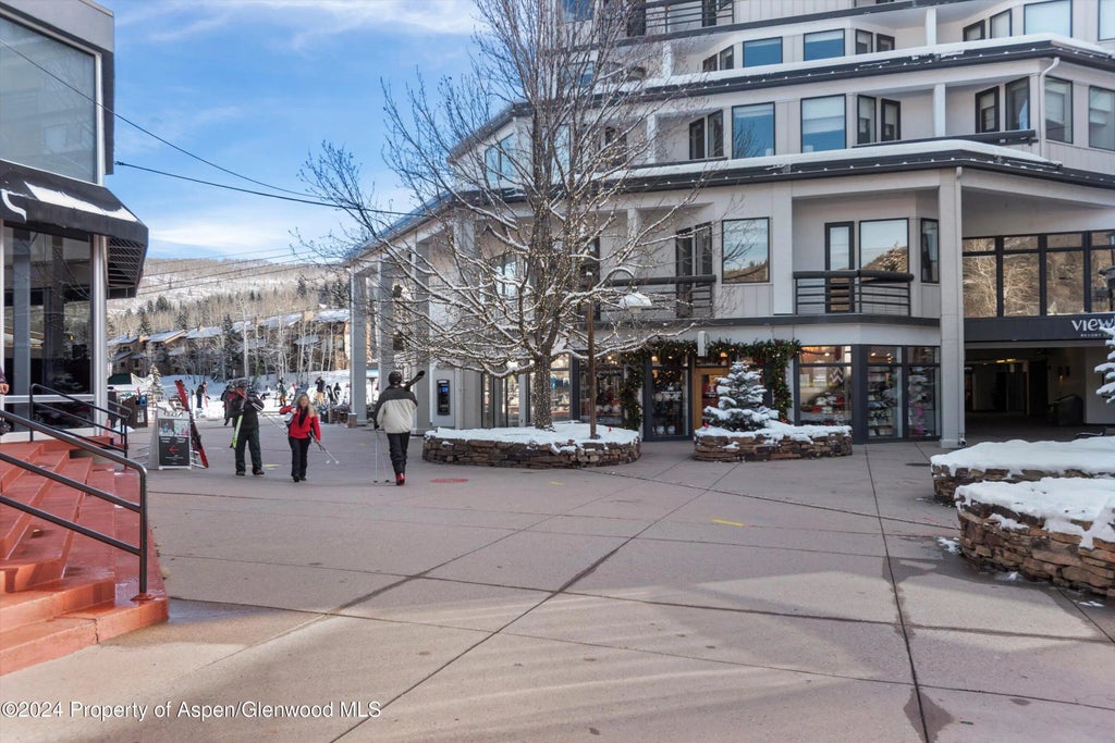 9 of 15 - 96 Snowmass Village Mall #408, Snowmass Village, CO