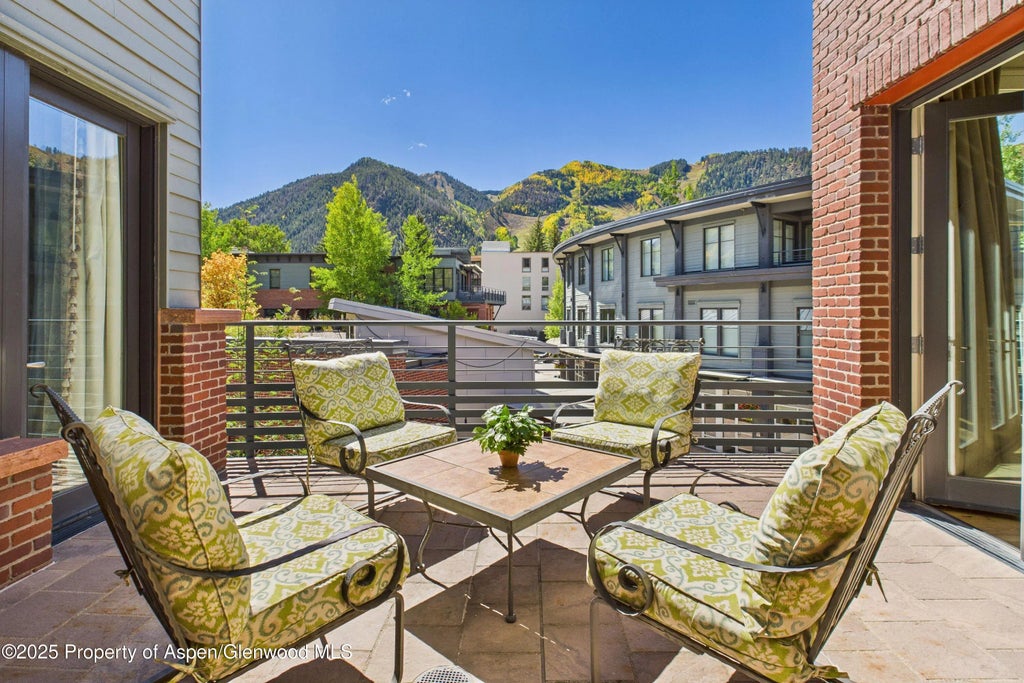 1 of 28 - 501 Rio Grande Place Unit 204, Aspen, CO
