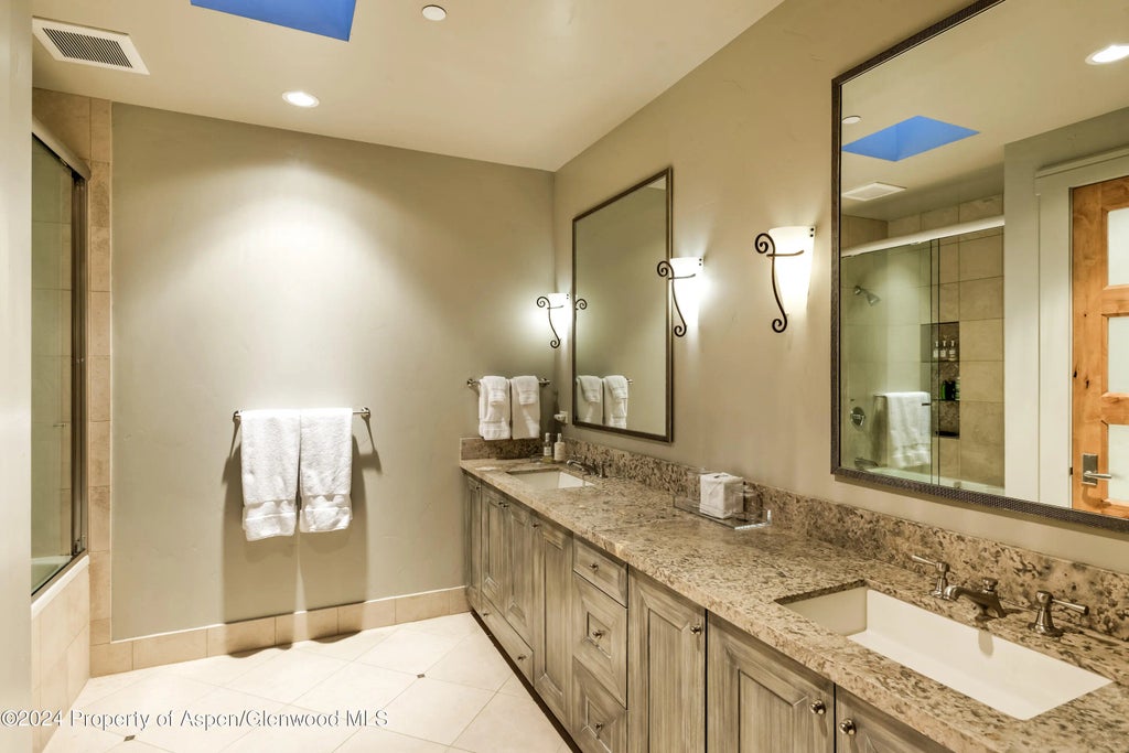 23 of 29 - 501 Rio Grande Place Unit 204, Aspen, CO