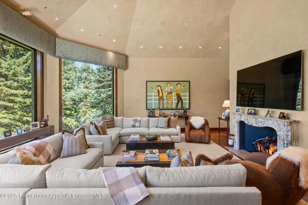 11 of 28 - 64 Pitkin Way, Aspen, CO