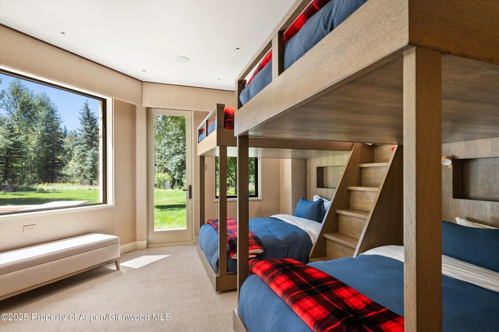 25 of 28 - 64 Pitkin Way, Aspen, CO