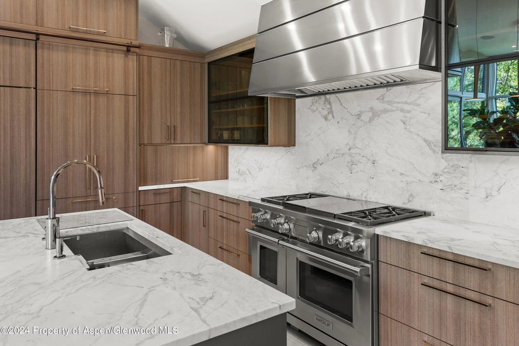 15 of 59 - 552 Mountain Laurel Drive, Aspen, CO