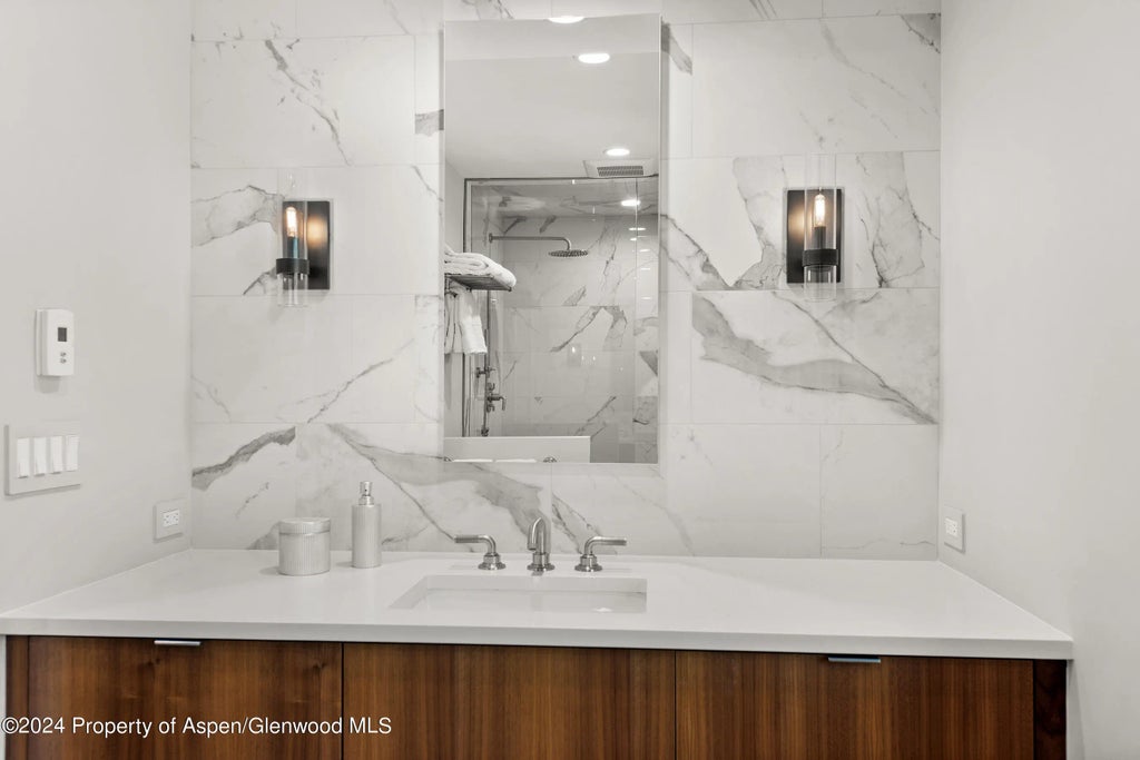 33 of 59 - 552 Mountain Laurel Drive, Aspen, CO