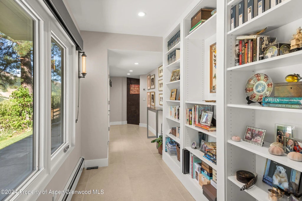 38 of 59 - 552 Mountain Laurel Drive, Aspen, CO