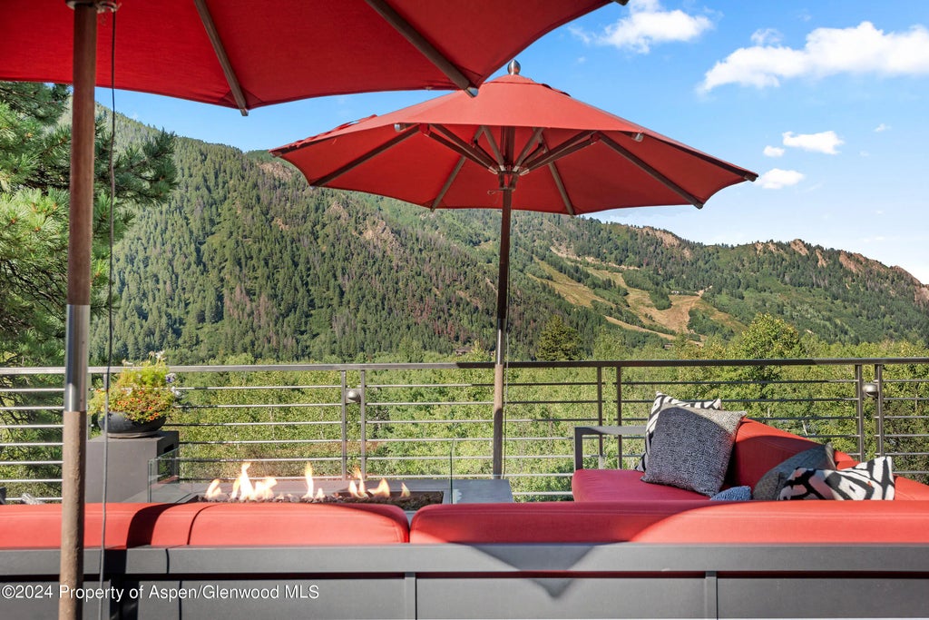 44 of 59 - 552 Mountain Laurel Drive, Aspen, CO