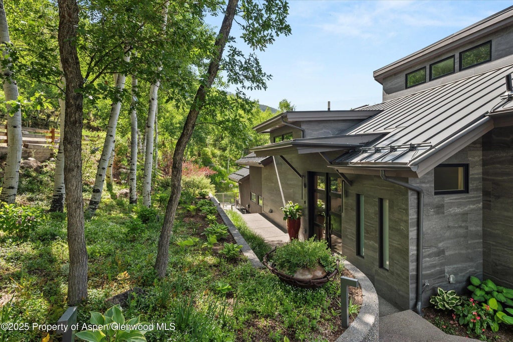 50 of 59 - 552 Mountain Laurel Drive, Aspen, CO