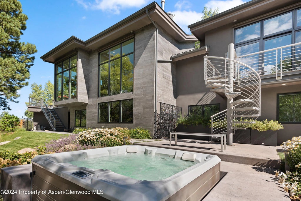 53 of 59 - 552 Mountain Laurel Drive, Aspen, CO