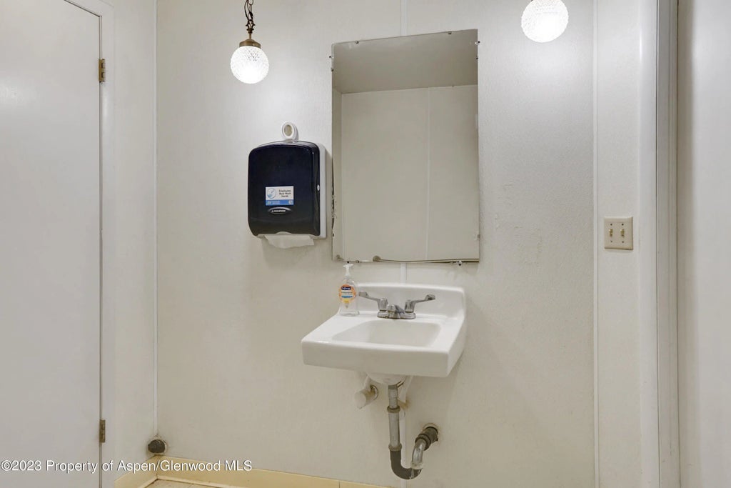 17 of 57 - 302 W Main Street, Rangely, CO