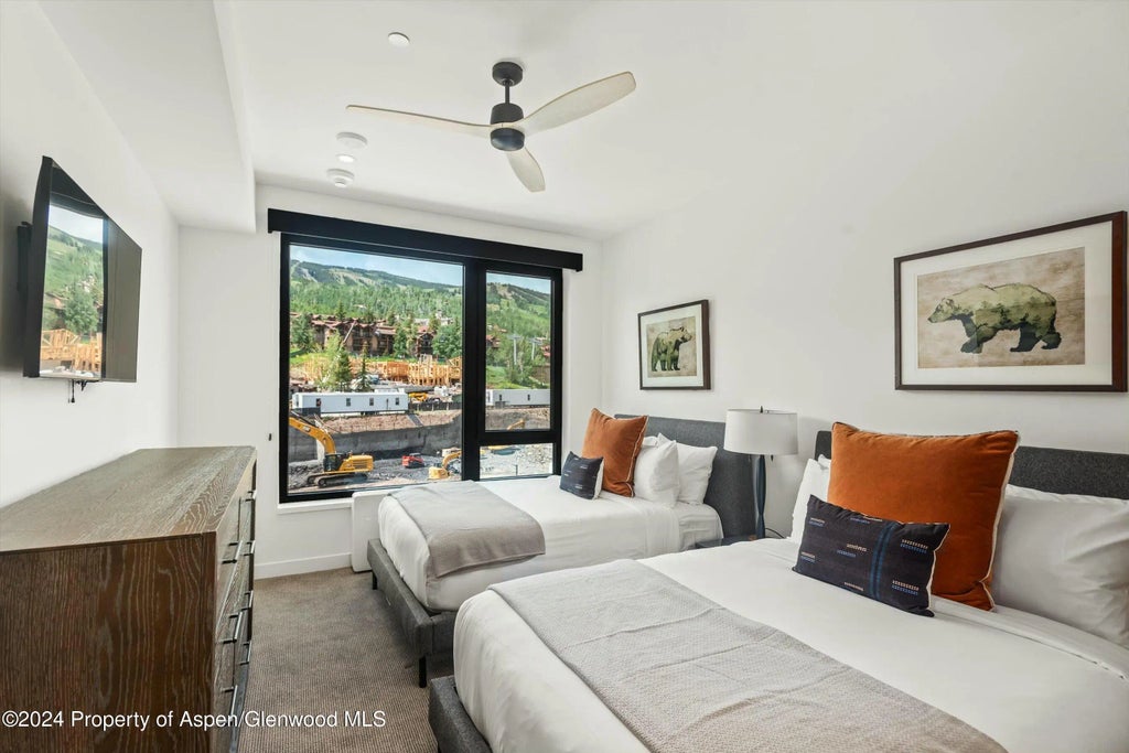 10 of 14 - 119 Wood Road 403, Snowmass Village, CO