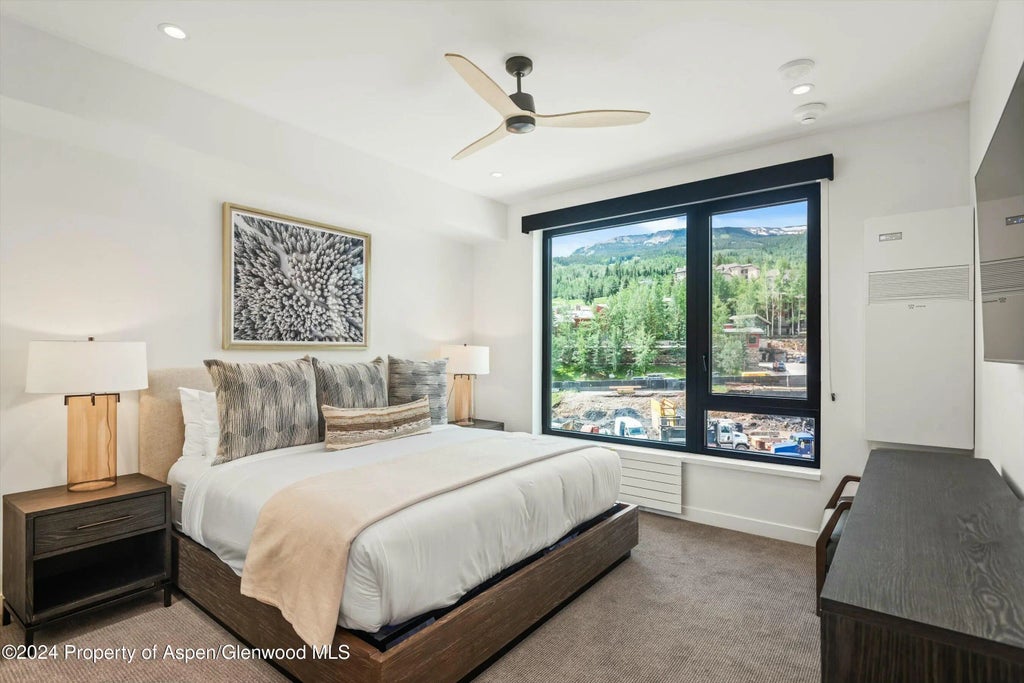 7 of 14 - 119 Wood Road 403, Snowmass Village, CO