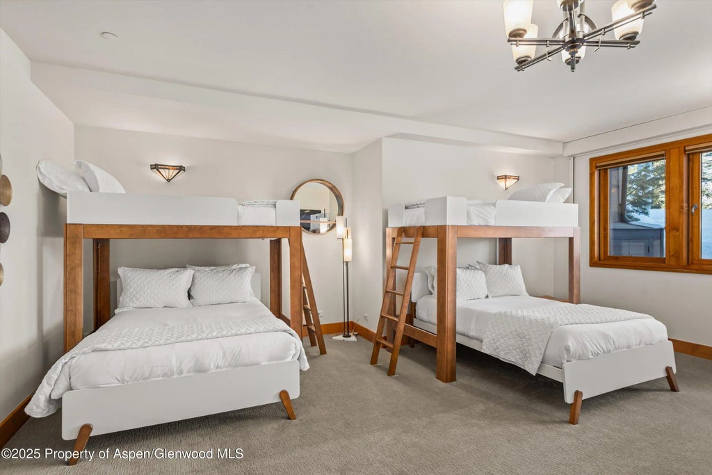 39 of 47 - 300 Eagle Pines Drive, Aspen, CO