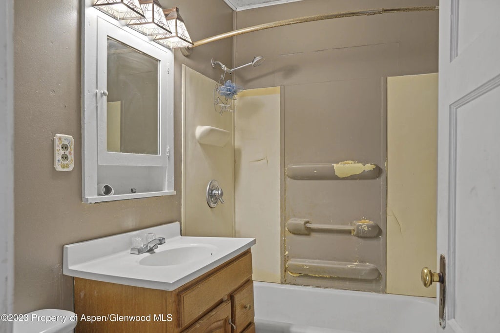 11 of 57 - 302 W Main Street, Rangely, CO