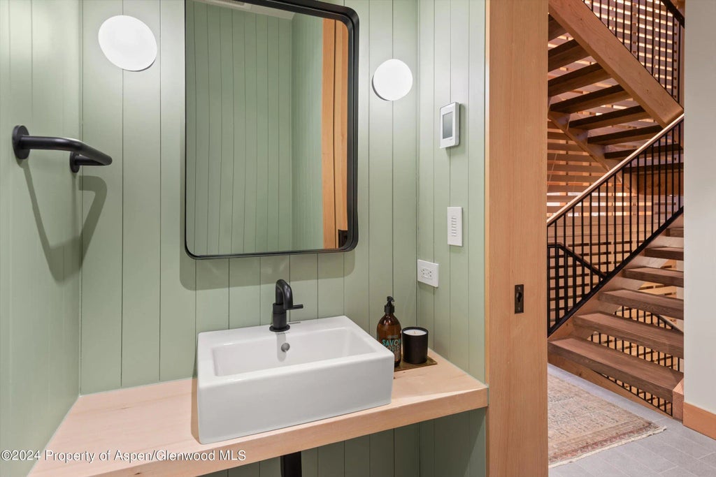 21 of 43 - 411 Wood Road 8, Snowmass Village, CO