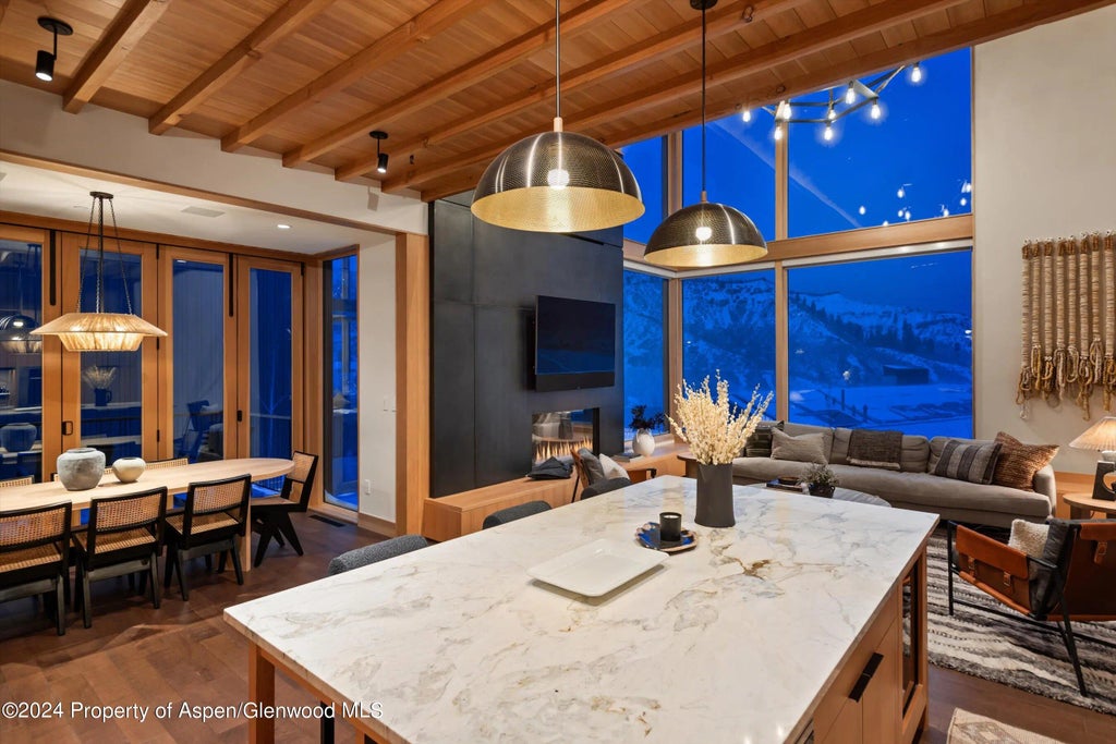 9 of 43 - 411 Wood Road 8, Snowmass Village, CO
