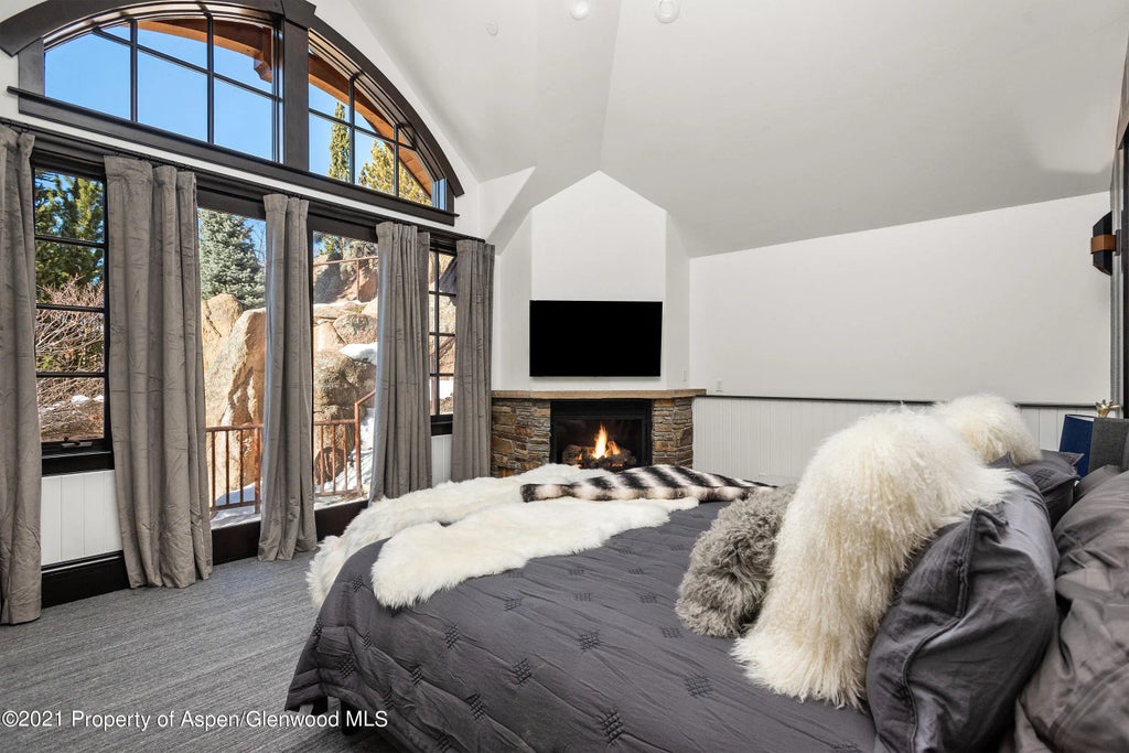 15 of 35 - 1430 Silver King Drive, Aspen, CO