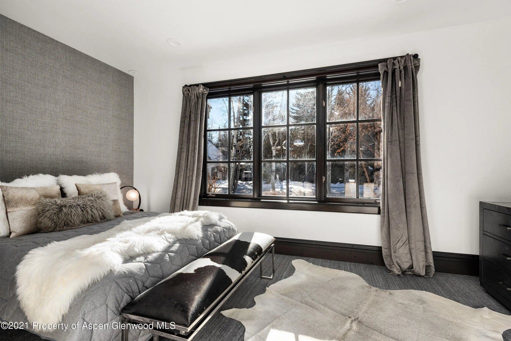 19 of 35 - 1430 Silver King Drive, Aspen, CO