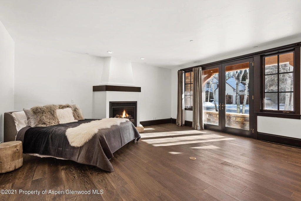 31 of 35 - 1430 Silver King Drive, Aspen, CO