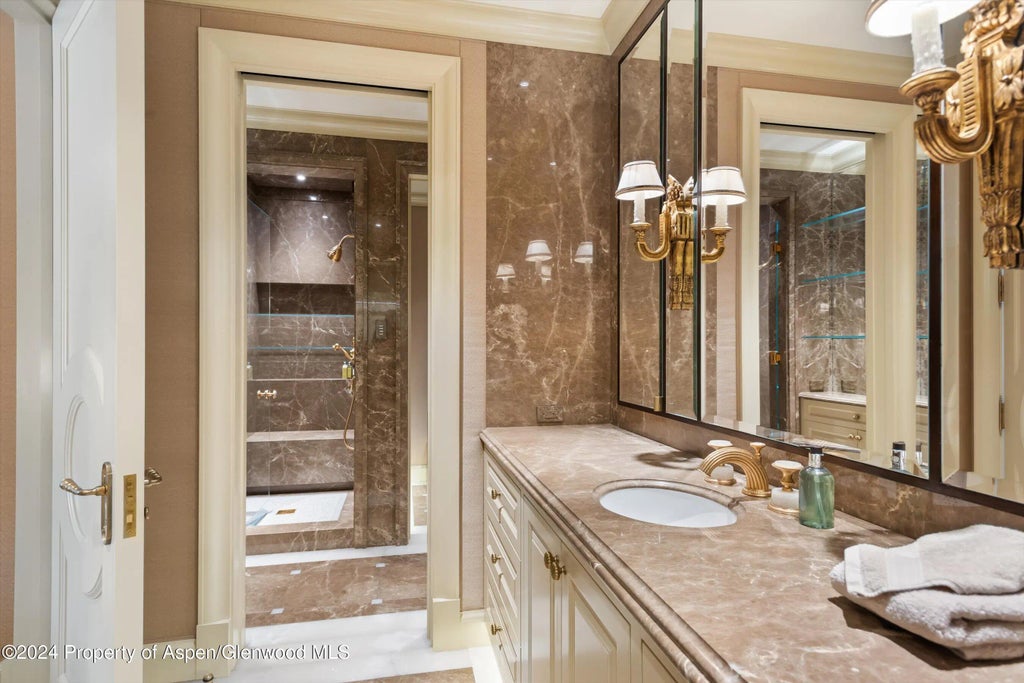 26 of 28 - 64 Pitkin Way, Aspen, CO
